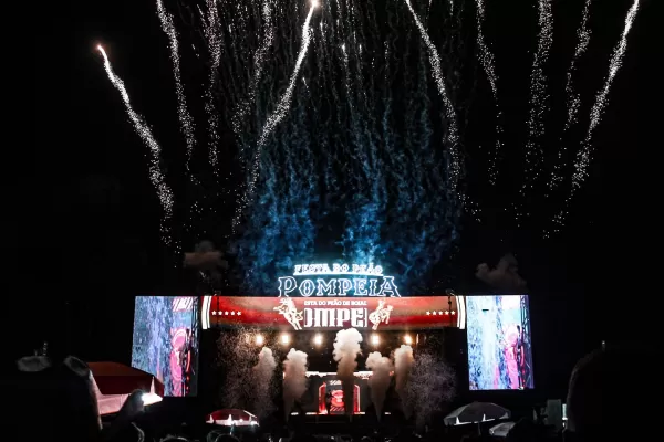 Festa do Peão de Pompeia prossegue hoje com muitas atrações ao público
