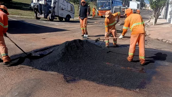 Mobilidade urbana: operação tapa-buracos avança em diferentes regiões de Marília