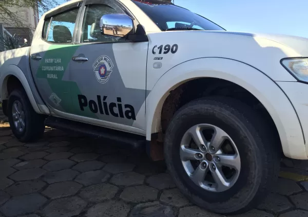 Maus tratos: Polícia Ambiental aplica multa de R$ 12 mil aos responsáveis por abrigo de animais