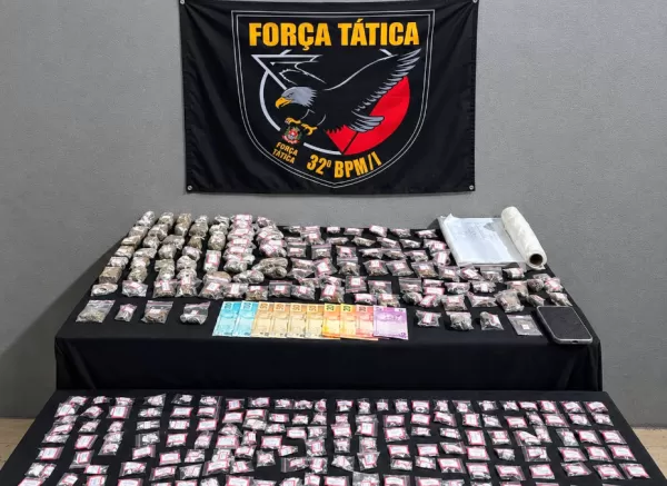 Homem é preso com drogas escondidas até na geladeira