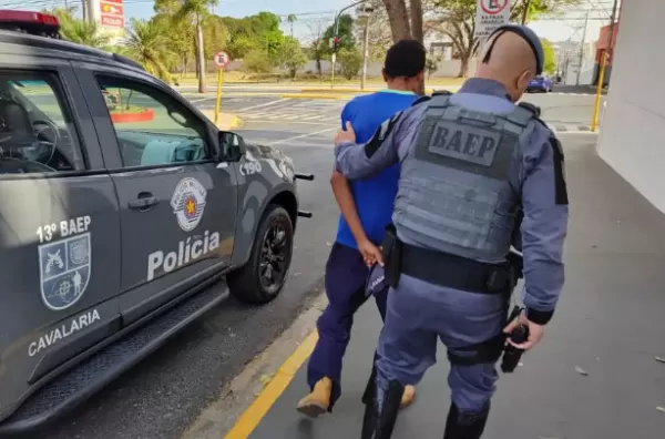 Baep prende dois estupradores que estavam foragidos da polícia 