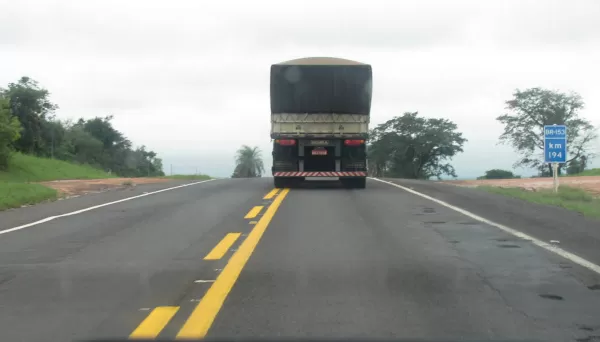 Novo acidente na BR-153 reforça alerta do perigo da rodovia em Marília e região