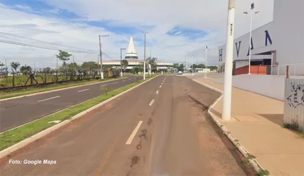 Rapaz é assaltado por dupla em moto próximo à Rodoviária em Marília
