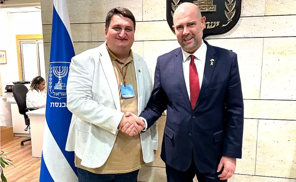 Garcia consolida parcerias para Marília no Parlamento de Israel