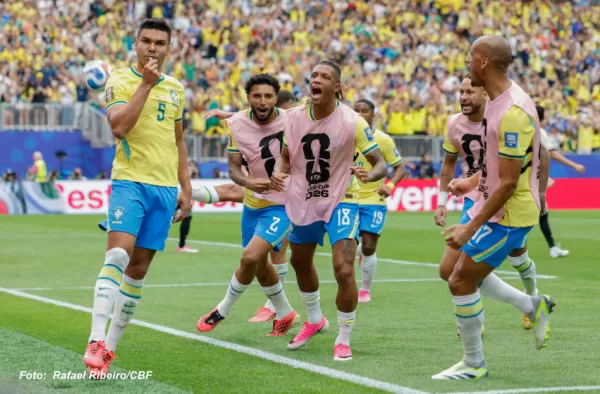 Torcida Campeã: Brasil inicia preparação para as oitavas da Copa contra Noruega