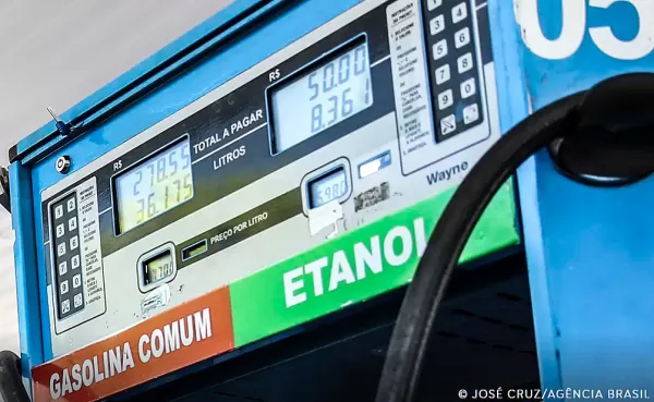 Governo aumenta o etanol na gasolina para 30%