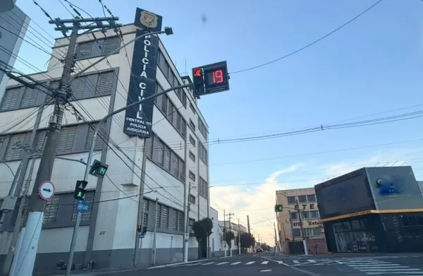 Três são presos em flagrantes de furto de fios na zona sul de Marília