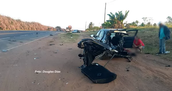 Motorista tenta "furar" pedágio e provoca grave acidente próximo a Marília