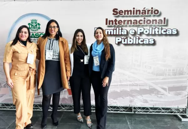 Secretaria da Família de Pompeia participa de Seminário Internacional em Osasco