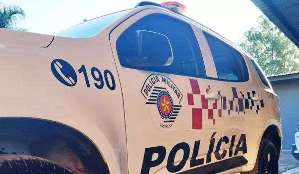 Homem vai apartar briga entre mulheres, é esfaqueado e tem cão morto em Marília