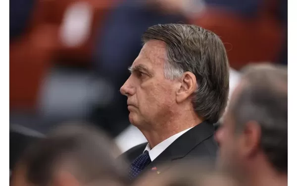 STF condena Bolsonaro a 27 anos de prisão