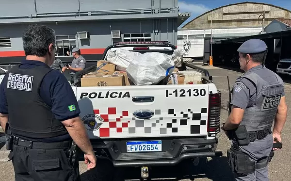 Receita Federal apreende mais de 700 kg de produtos de tabaco irregulares em operação realizada em Marília e região