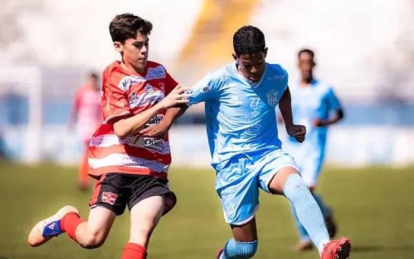 Paulistão de base: Maquinho goleia Linense e assume protagonismo