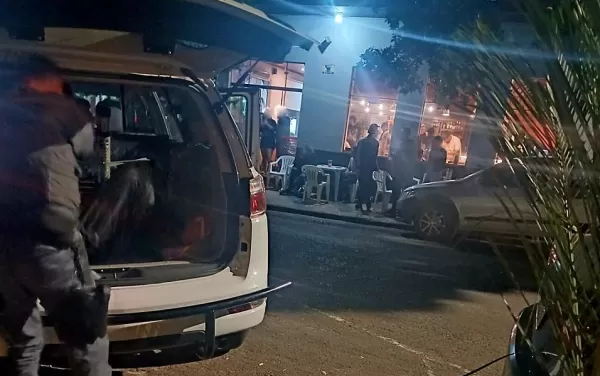 Traficante é preso vendendo drogas próximo de faculdades