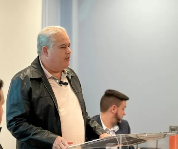 Eduardo Nascimento convoca Secretários e IAPE para esclarecimentos sobre falta de pagamento aos Cuidadores da Rede Municipal