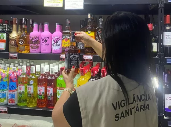 Intoxicação por metanol: Saúde fiscaliza estabelecimentos comerciais em Marília
