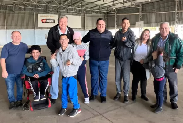 Parceria: Garcia e Eduardo assumem compromisso com Apae e anunciam Secretaria da Inclusão