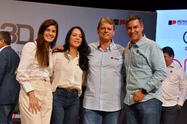  AME Marília conquistado por Dani Alonso e Capitão Augusto tem contrato assinado