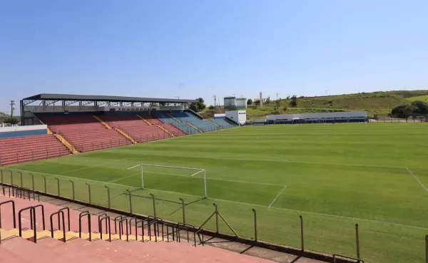 MAC joga contra o Desportivo Brasil de olho na liderança da série A-3