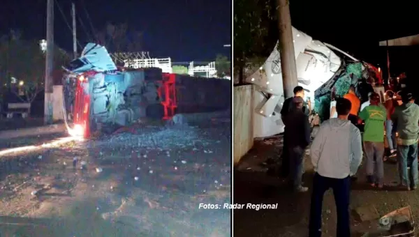 Caminhoneiro morre após carreta sair da pista, invadir cidade e atingir poste