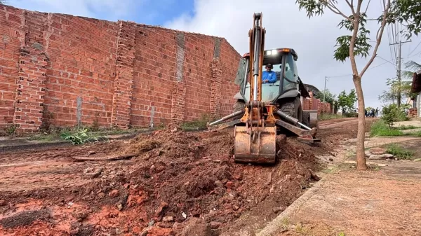 Prefeitura inicia obras de asfaltamento no residencial Jardim Ismael, em Marília
