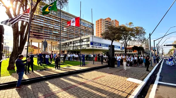 7 de Setembro: controlando gastos, Prefeitura de Marília realiza só ato cívico