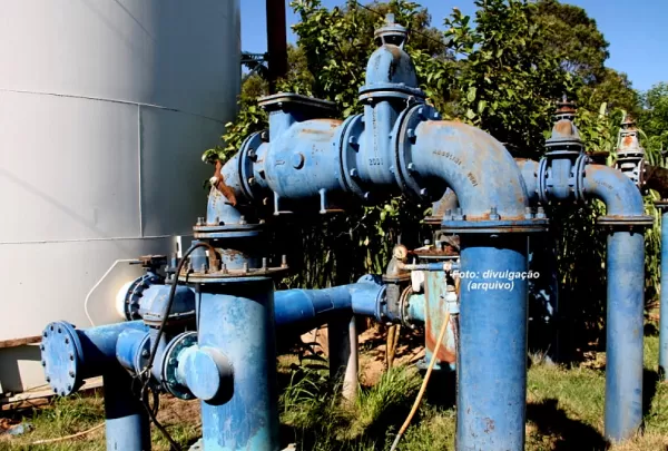 Quebra de rede e corte de energia prejudicam abastecimento de água em Marília