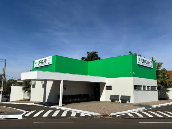 Polícia tenta identificar homem que morreu após ser socorrido em Marília