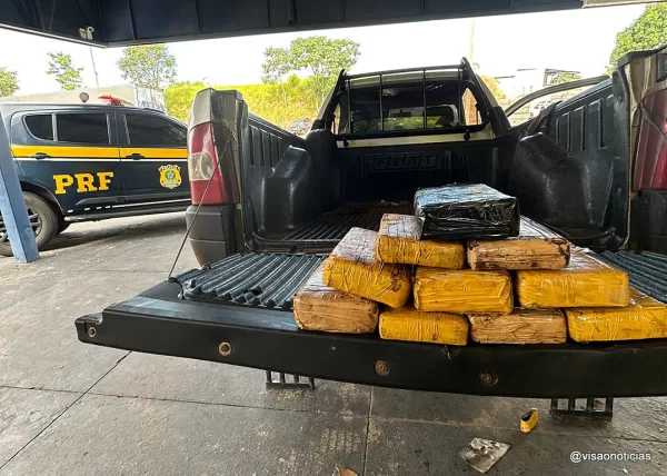 Homem procurado pela justiça é preso transportando drogas para Marília