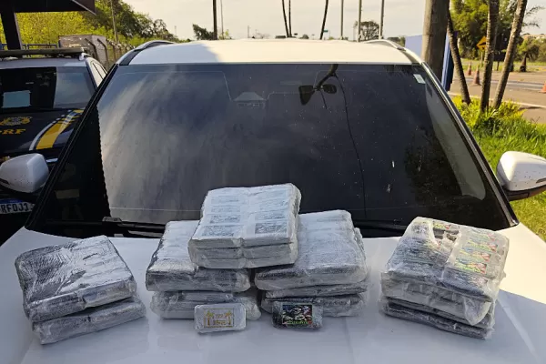 Motorista é preso pela PRF com quase 23 quilos de haxixe