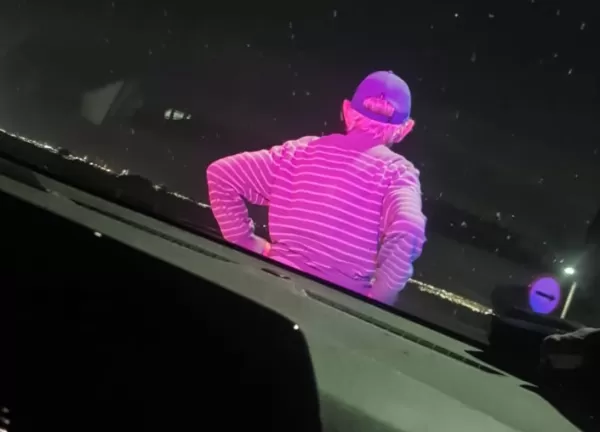 Policiais rodoviários resgatam idoso com Alzheimer que caminhava pela SP-294 em Marília