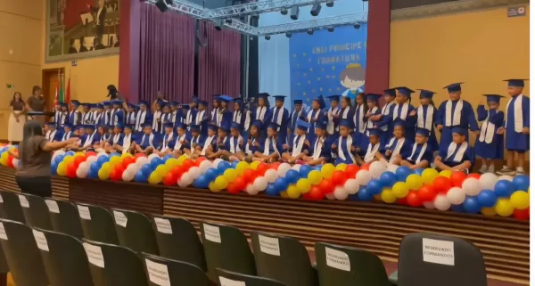 Mais de 3.500 alunos da rede municipal em Marília participam de formaturas