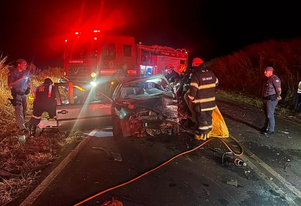 Acidente em vicinal mata uma pessoa e deixa mais quatro feridas, entre elas uma criança