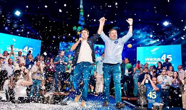 Convenção oficializa Vinicius e Rogerinho na disputa à Prefeitura de Marília