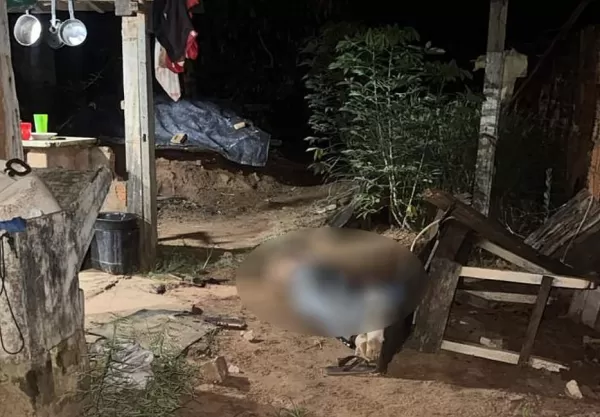 Como em filme, PMs seguem pegadas e prende homem acusado de assassinato