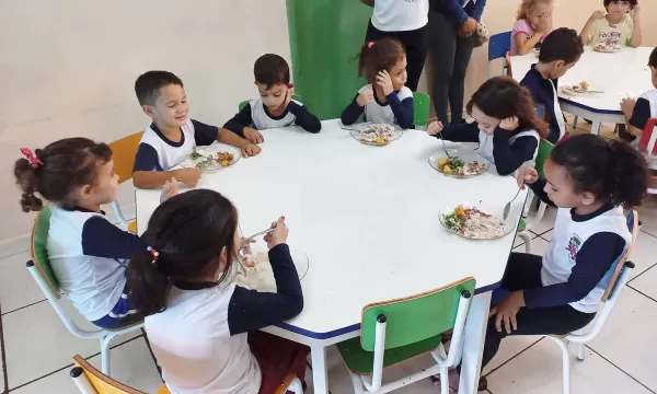 Prefeitura de Marília lança programa de Educação Alimentar e Nutricional nas escolas municipais