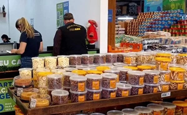 Produtos da ceia de Natal têm diferenças de quase 190%