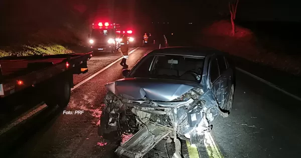 Motoristas acusados de embriaguez são presos após causarem acidentes em Marília