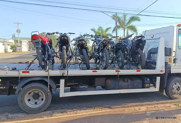 "Rolezinho de Natal" termina com motos apreendidas e multas aplicadas