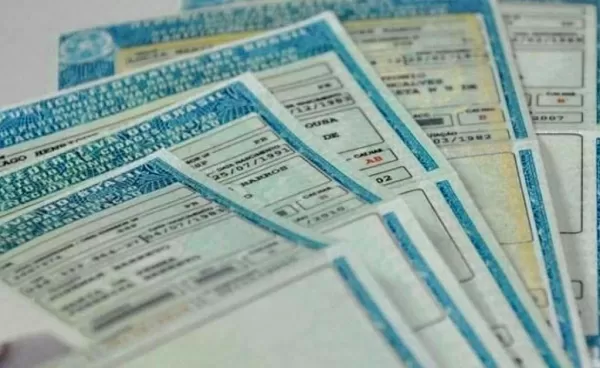 Governo recua e pode exigir pelo menos duas aulas práticas para emissão de CNH