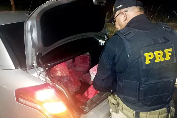 PRF usa até “cama de faquir” para prender traficante com mais de 200 kg de maconha na BR-153