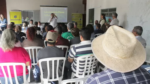 Plano Safra 2024/25 é apresentado na Secretaria Municipal de Agricultura em Marília