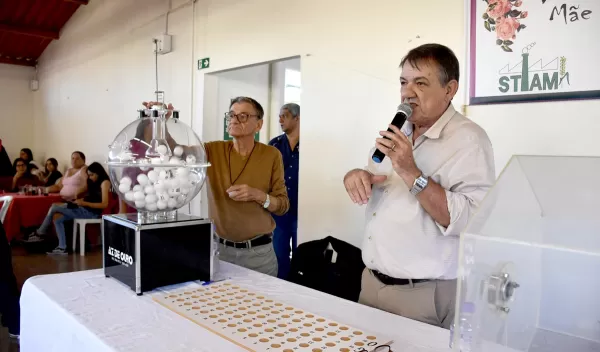 Mais de 400 mães participam de bingo no Sindicato da Alimentação 