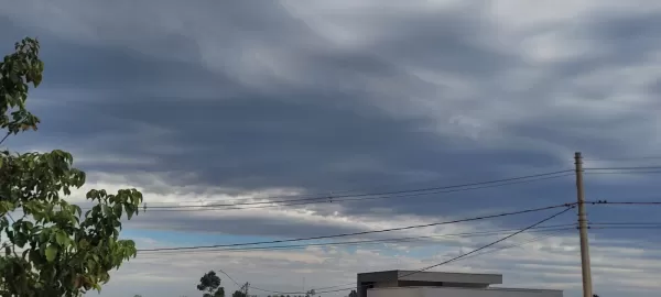 Após alerta da Defesa Civil, Inmet prevê risco de tempestades com granizo na região de Marília