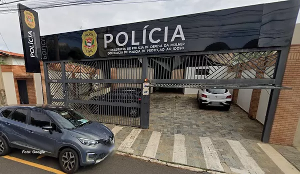Mulher é encontrada morta em quarto de motel