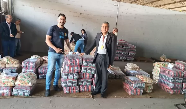 CEAGESP de Marília doa 6,5 toneladas de produtos adquiridos pela Conab à entidades