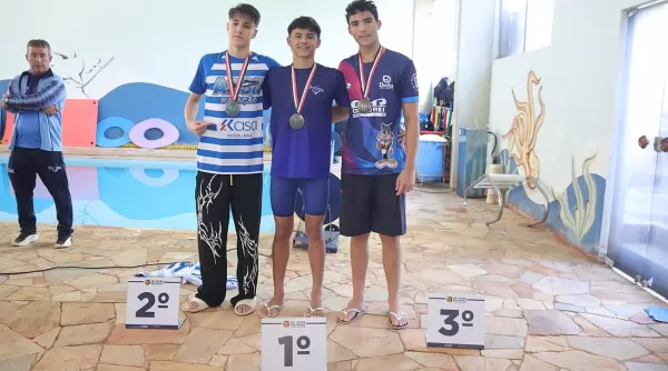 Jogos Regionais de Tupã: Natação de Marília estreia com 25 medalhas