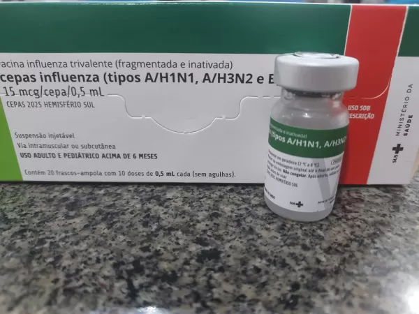 Marília recebe reforço de quase 20 mil doses da vacina contra a gripe