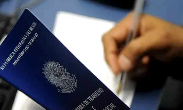 PAT realiza mutirões de emprego em cidades da região