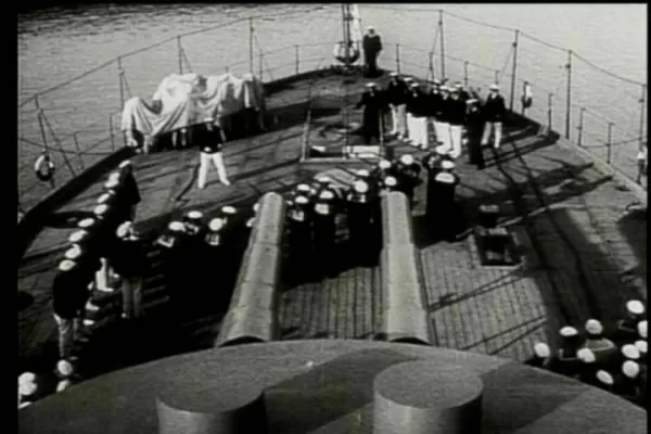  Sessão Clássicos Imortais exibe o filme "O encouraçado Potemkin" hoje em Marília